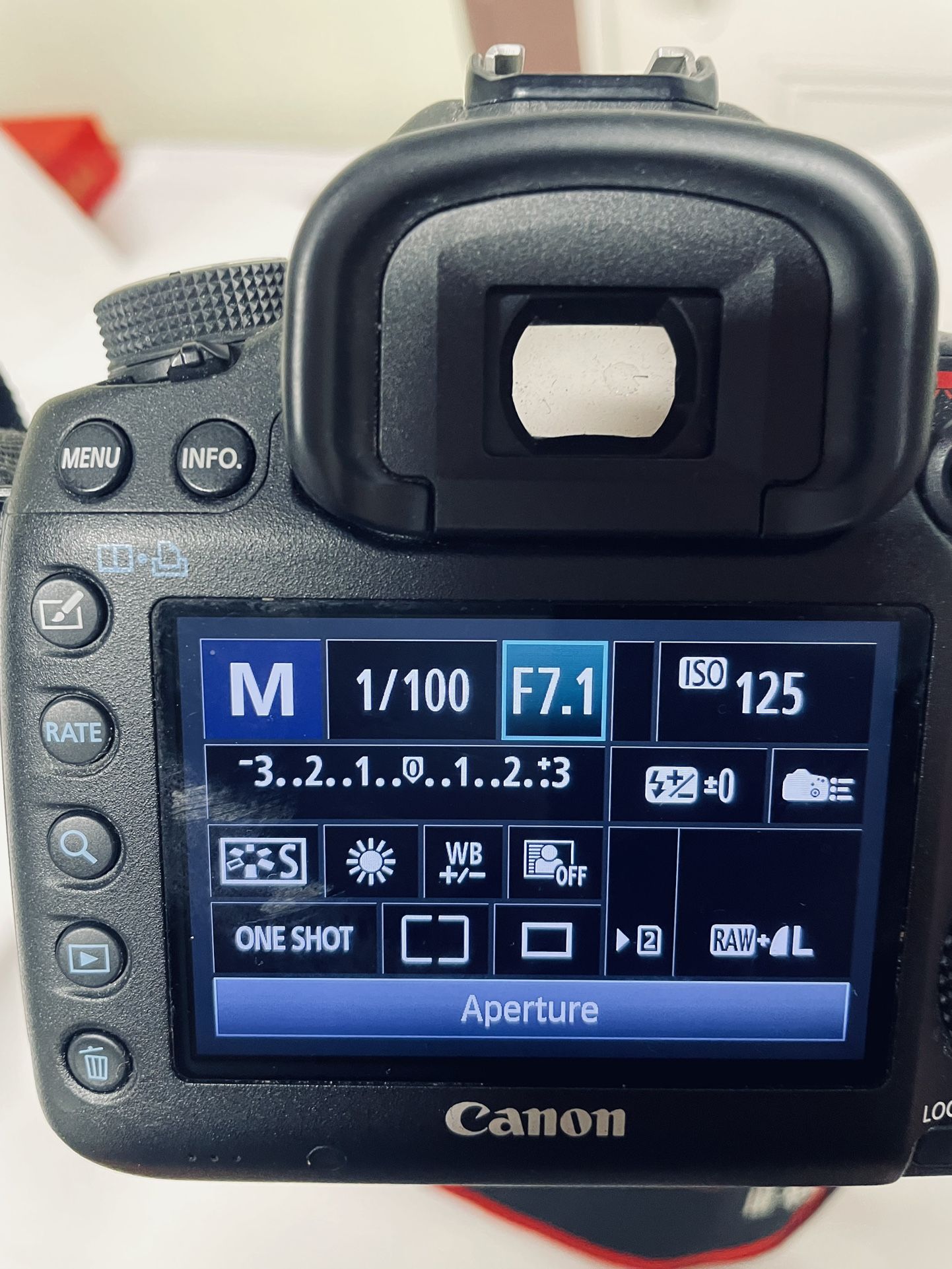 Cameras & Lens