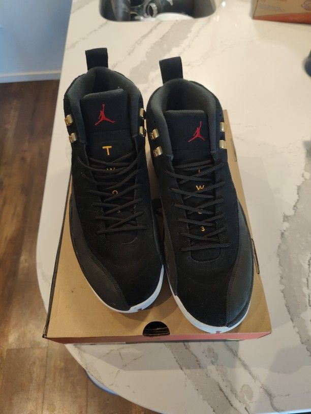 Jordan 12 Retro Reverse Taxi Size 12