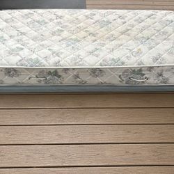 Mattress And Mattress Base