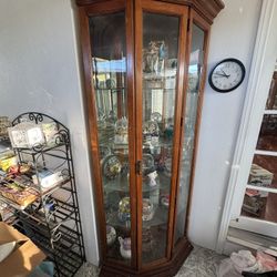 3-Paned Corner Curio Cabinet 