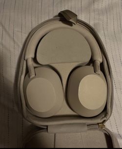 Sony Xm5