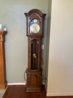 Grandfather clock