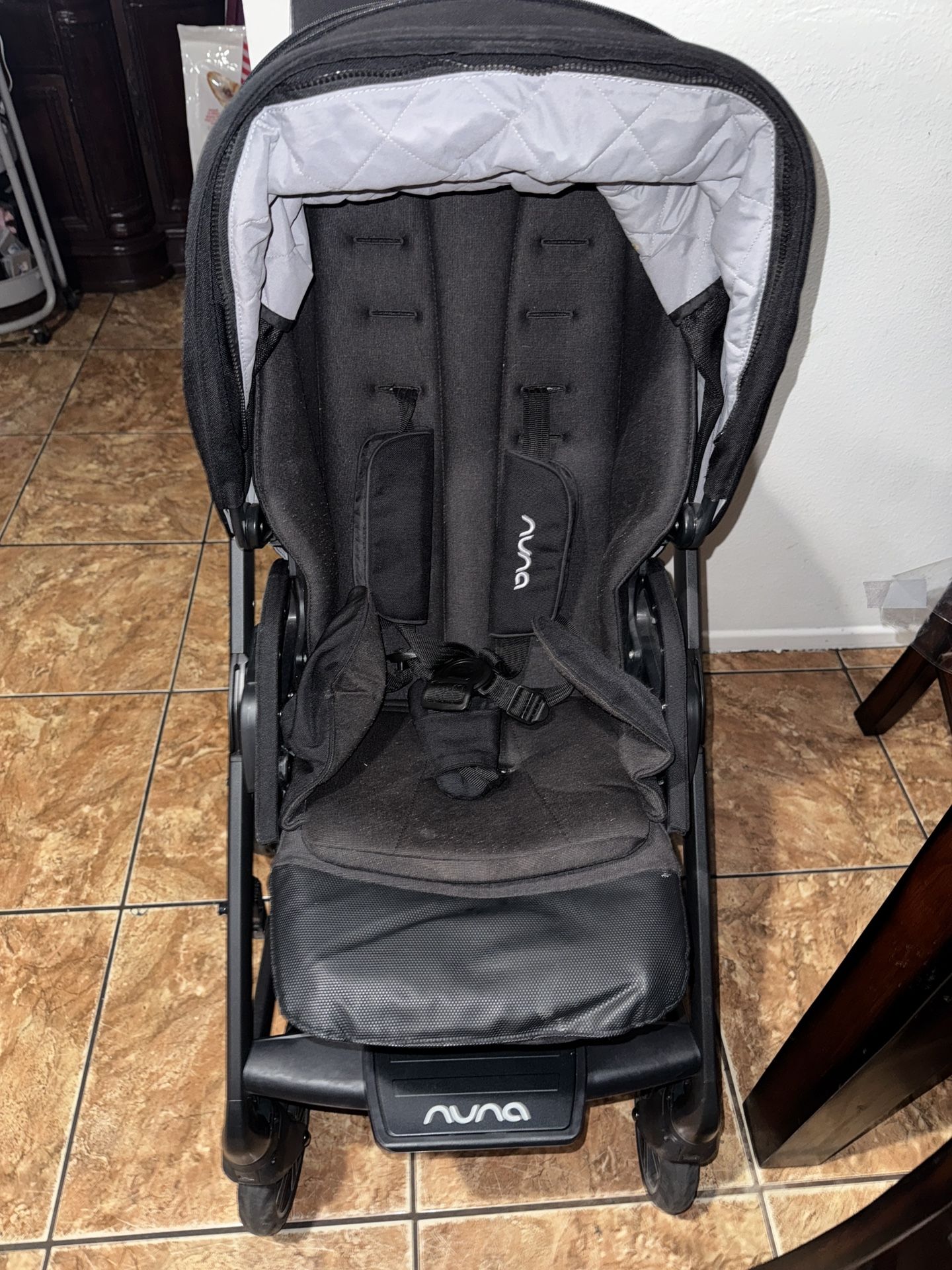 Nuna stroller (Tavo Next Stroller)