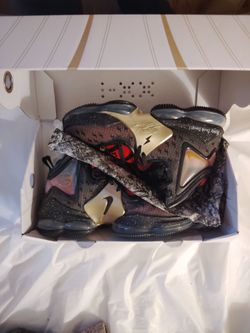 LeBron 19 Doernbecher, With Replacement Box