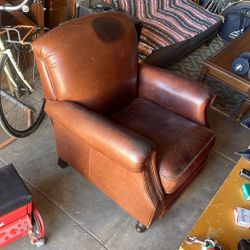Free Arm Chair