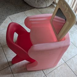 Toddler Step 2 Desk Vanity & Chair 