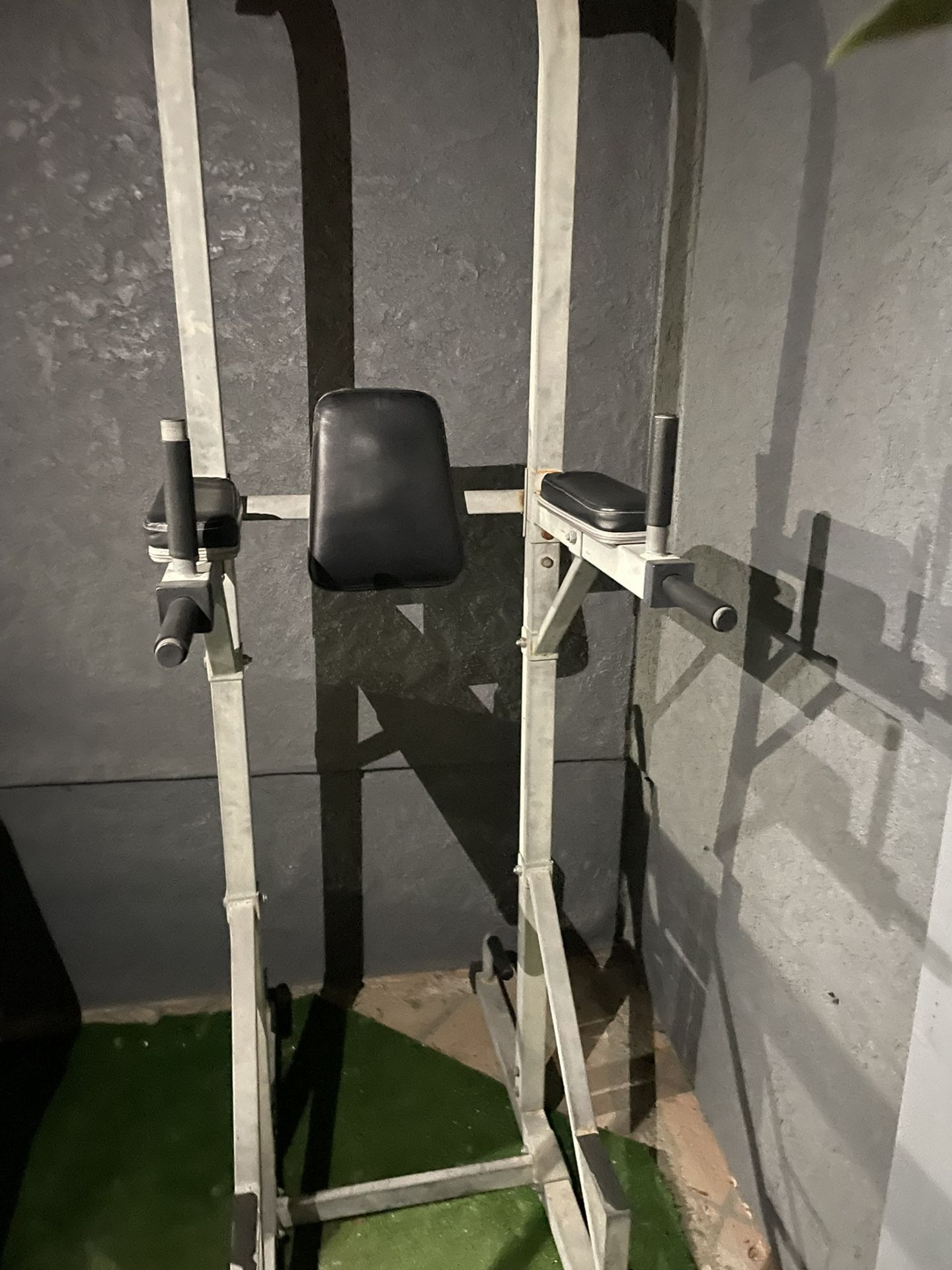 Workout Equipment Station