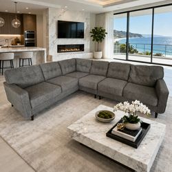 🔥 Modern Sectional Couch – Clean, Stylish, Like New 🔥