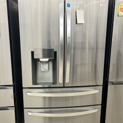  New LG French Door Refrigerator With Double Door And Double Ice Maker