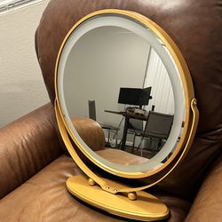 Gold Circle Vanity Mirror with LED