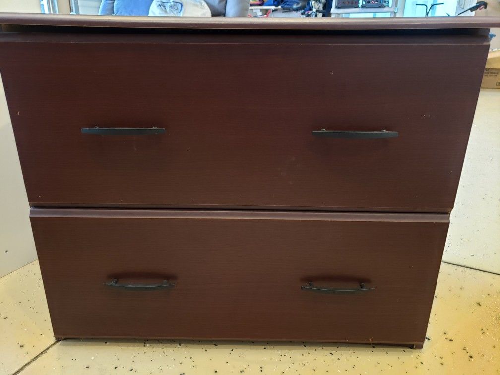 2 drawer lateral file cabinet