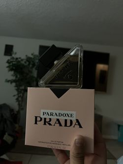 Prada perfume