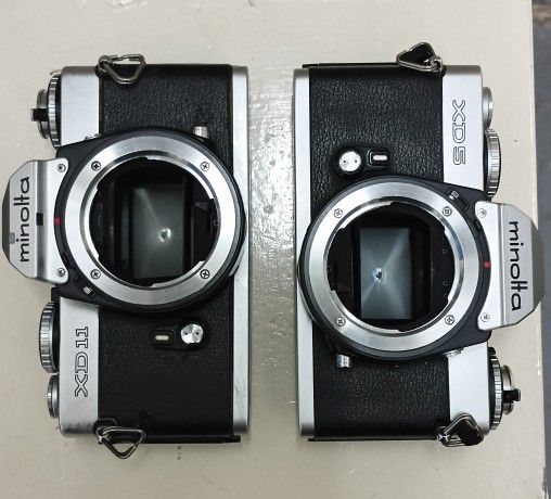Two Minolta 35mm Bodies and Sakar Auto Zoom (Minotla Mount)