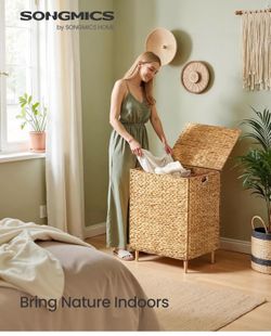 Laundry Hamper 2 Sections, 34.3 Gal. (130 L) Handwoven Water Hyacinth Wicker Laundry Basket with Lid, Natural Material, Removable Machine Washable Lin