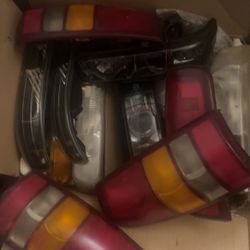 99-02 Silverado Taillights/headlights 