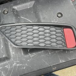 2016-20 Genuine Honda Garnish R Rear Bumper Side 71503-TBG-A00 With Reflector