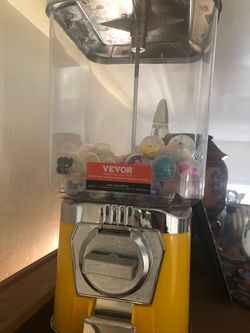 25 cent Vending Machine