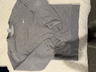 Grey Nike crew neck