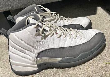 Air Jordan 12