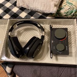 Astro A 40 Mix Amp Pro Used Twice Original Price 249 I’m Asking 125 I Don’t Want It Cause You Have To Update Firmware To use With Xbox Series X 