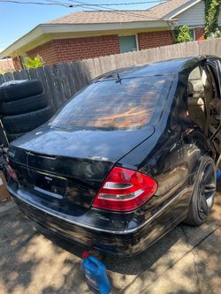 Parting out 2005 Mercedes E320 parts parts