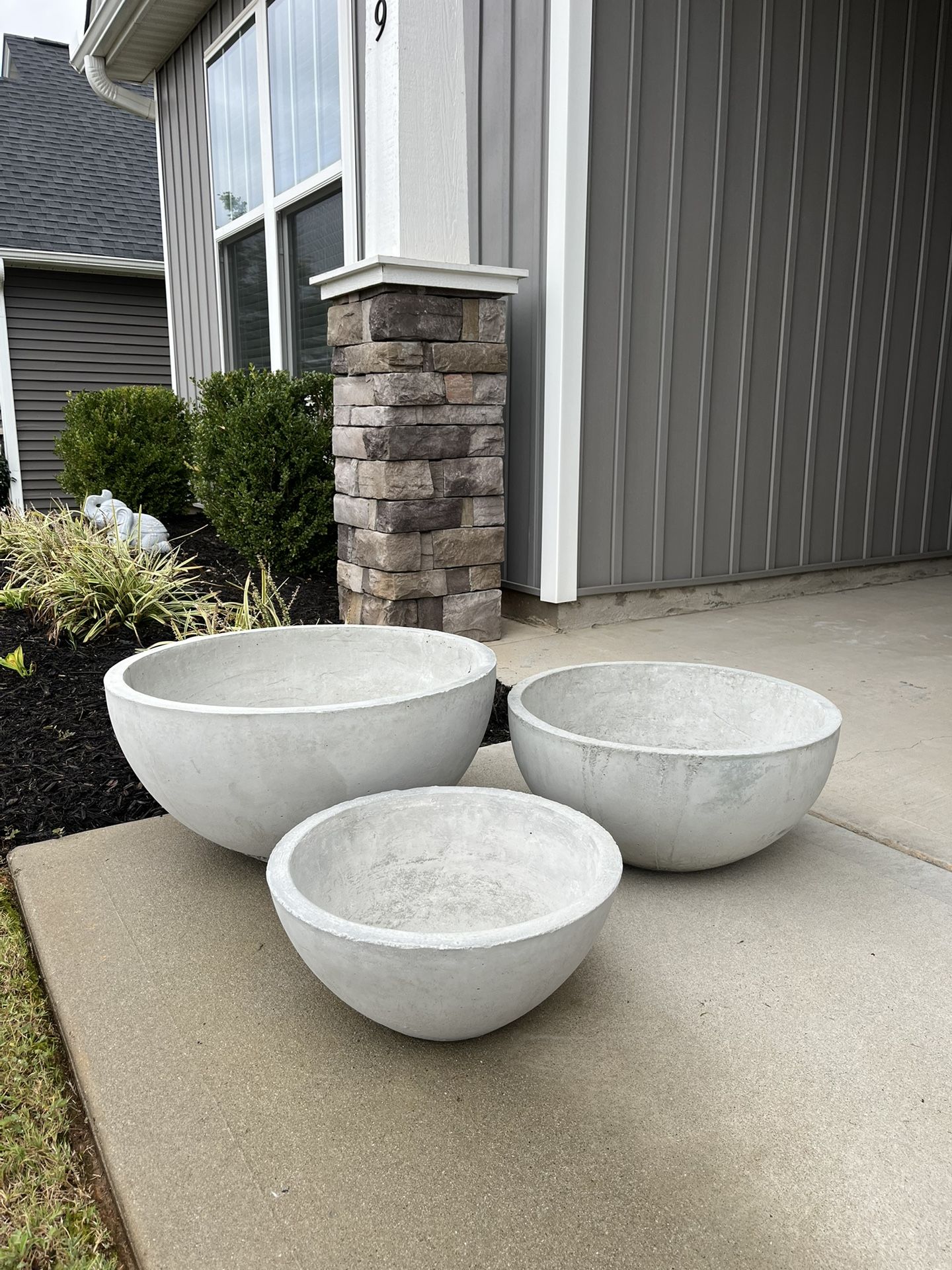 Handmade Concrete Planters – Free Local Delivery (15 Miles)