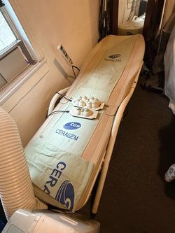 Ceragem master massage bed