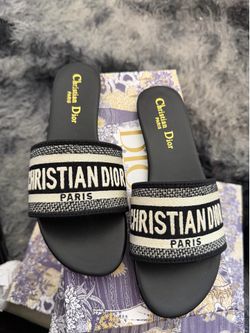Women sandals CD