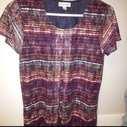 Very Nice Ladies Size Small Top