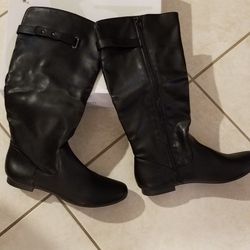 Womens Boots