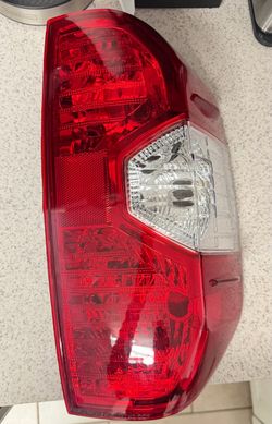 14-21 Toyota Tundra RH Tail Light