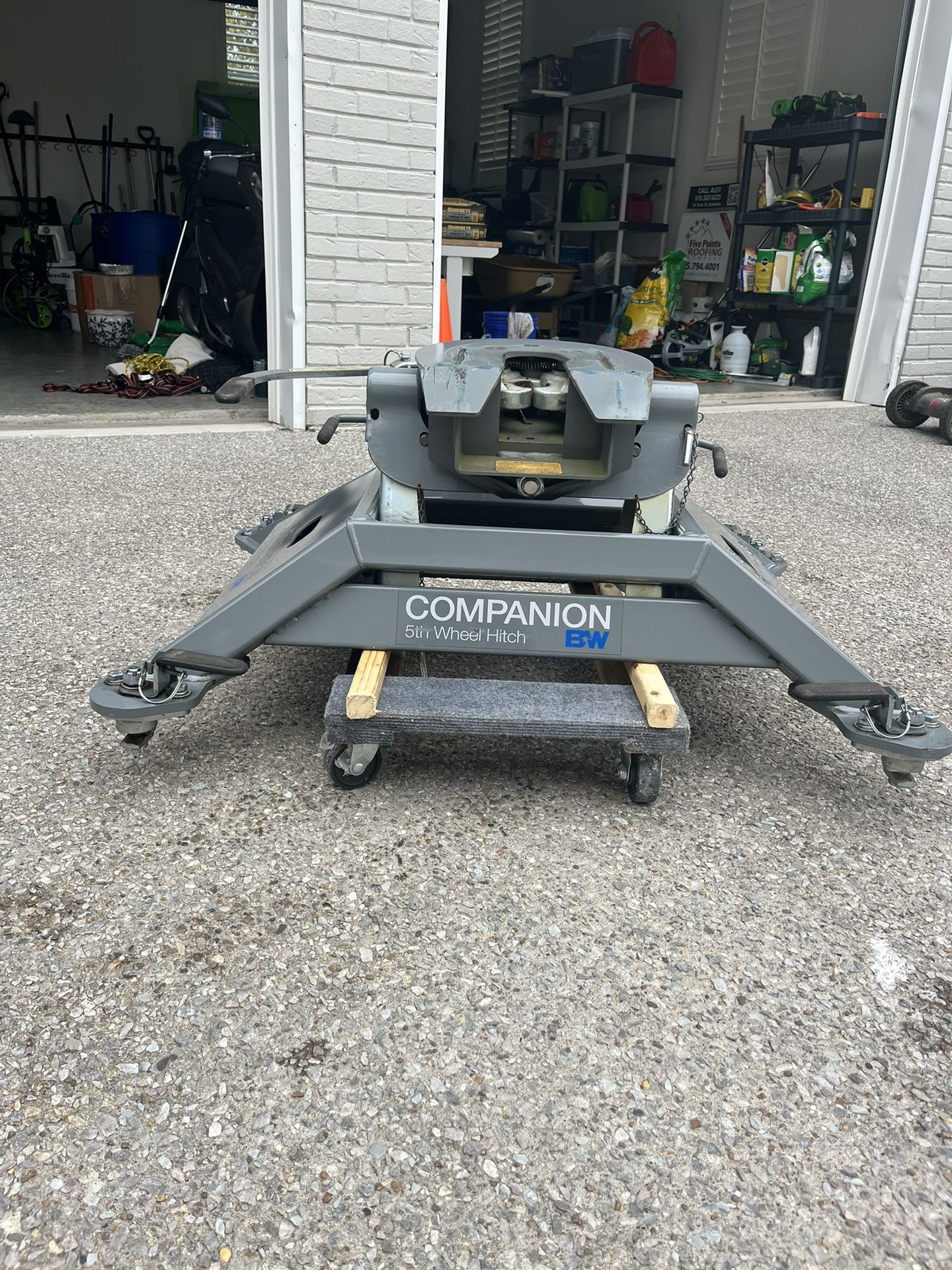 5th Wheel OEM Hitch