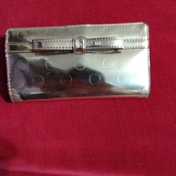 KATE SPADE GOLD WALLET 