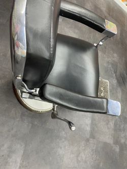 3 classic barber chairs
