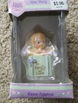 NIB Precious Moments New Baby ornament