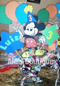 Mickey mouse centerpieces (made to order)