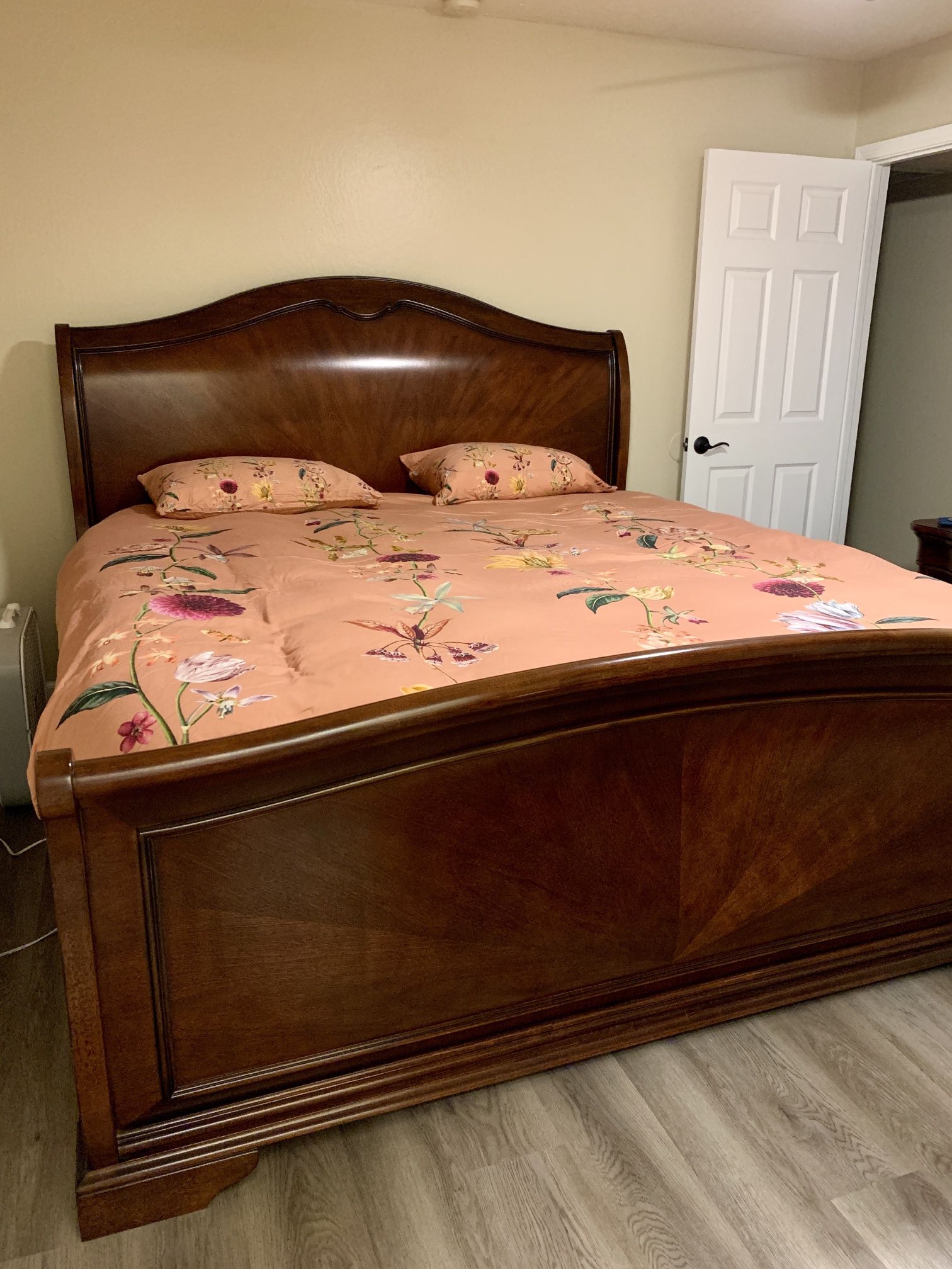 King Size Sleigh Bed frame And Nightstand 
