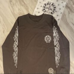 Grey Chrome Heart Long sleeve READ DESCRIPTION