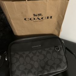Coach Men: Crossbody 