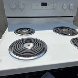 Whirlpool 30 in. 4.8 cu. ft. 4 Burner Element Electric Range with Self- Cleaning in White with Storage Drawer