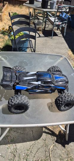 Traxxas Sledge