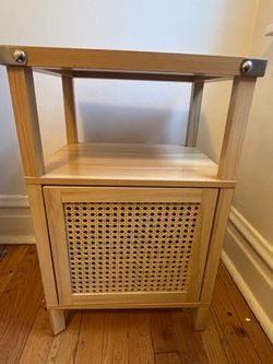 Night stand