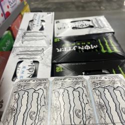 Monsters Redbulls 