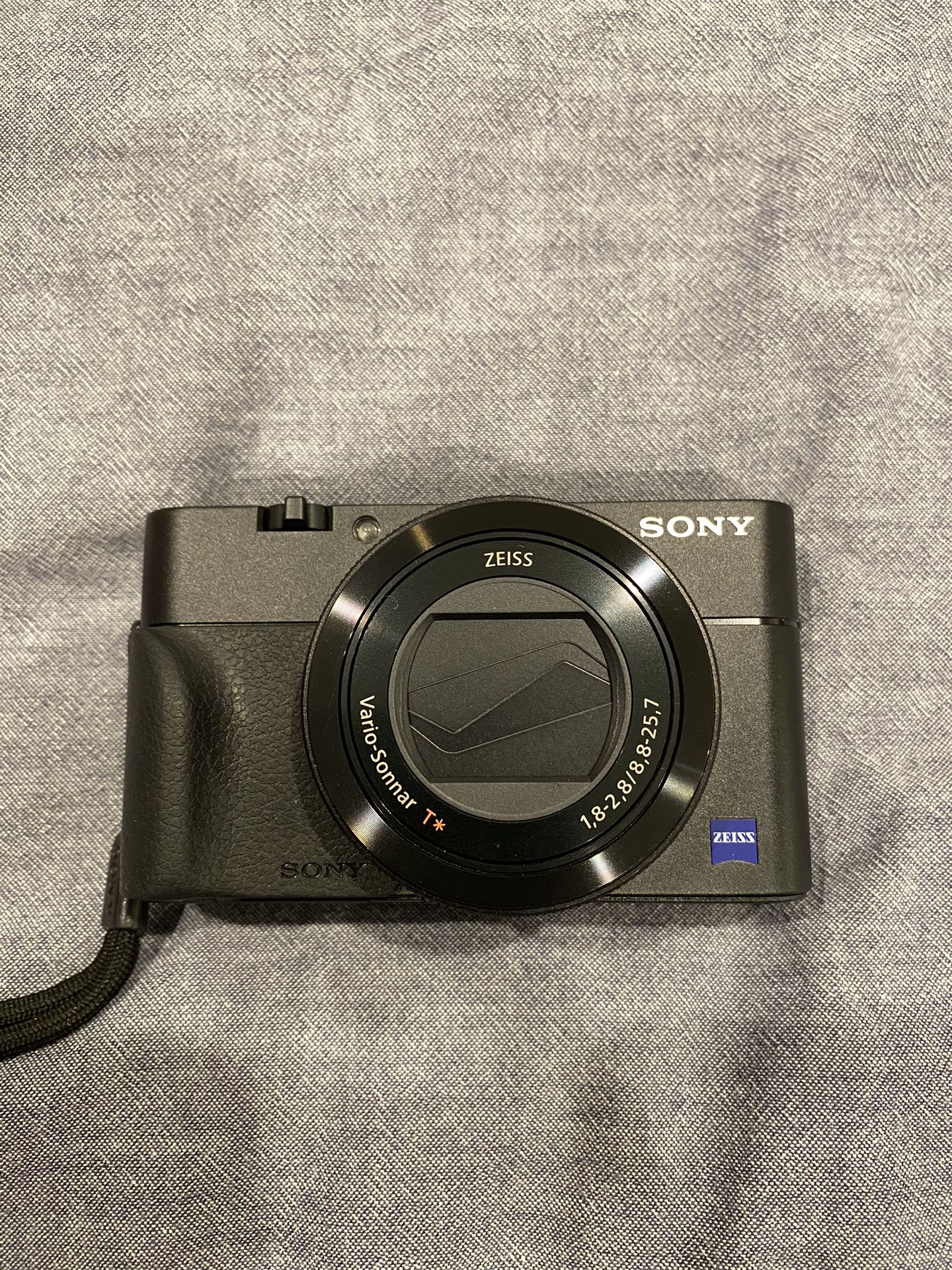 Sony RX100 VA Like New