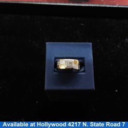 Women's Ring - Yellow Gold 10k (.417) 4.1 grams Size 7