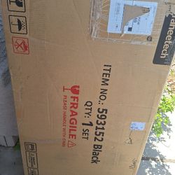 XL Dog Cagr Brand New, 42x28x31 