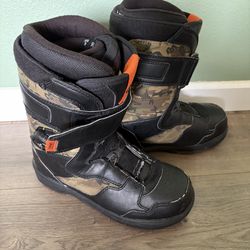 Vans Snowboard boots mens 9