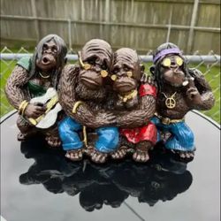 The Hippie Monkeys Statue