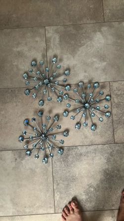 Wall hanging crystals