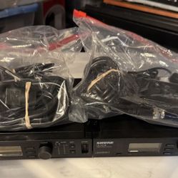 Shure ULXD4 Digital Wireless Receiver L50 632-696MHz with mics